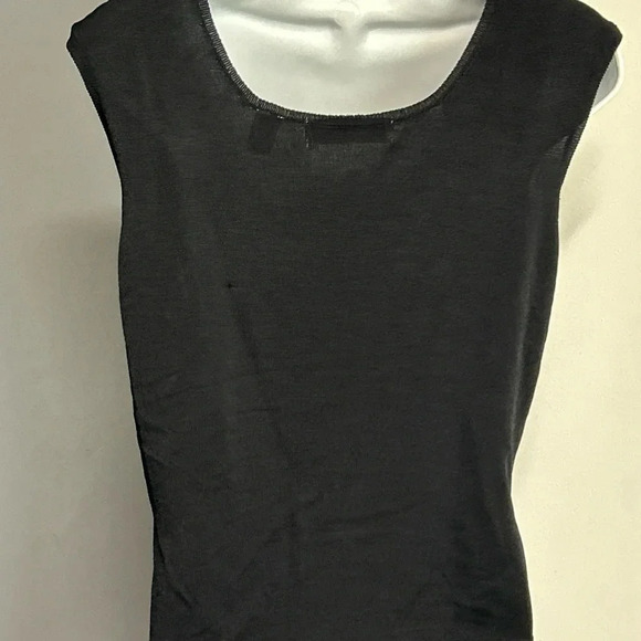 Valerie Stevens Women’s Medium Black Beaded Shell Top Stretch Classic Timeless - Picture 7 of 12